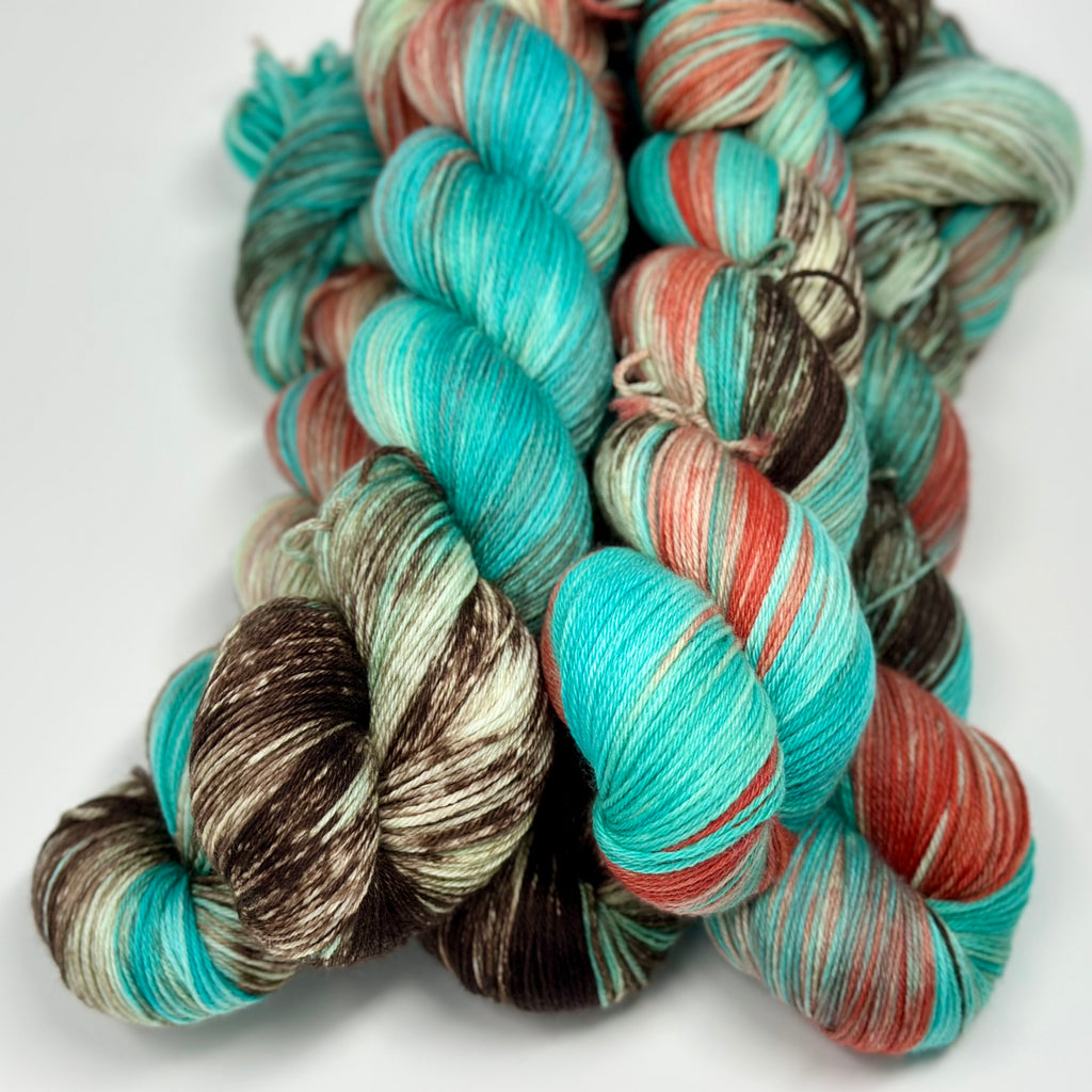 Luxe Sock yarn in Swan Lake
