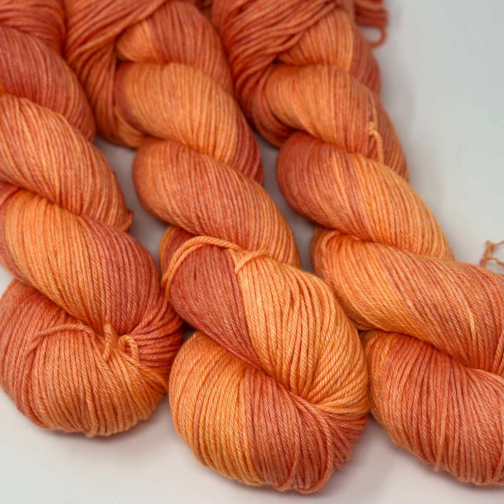 Summer Blend DK yarn in Fetch the Sunscreen