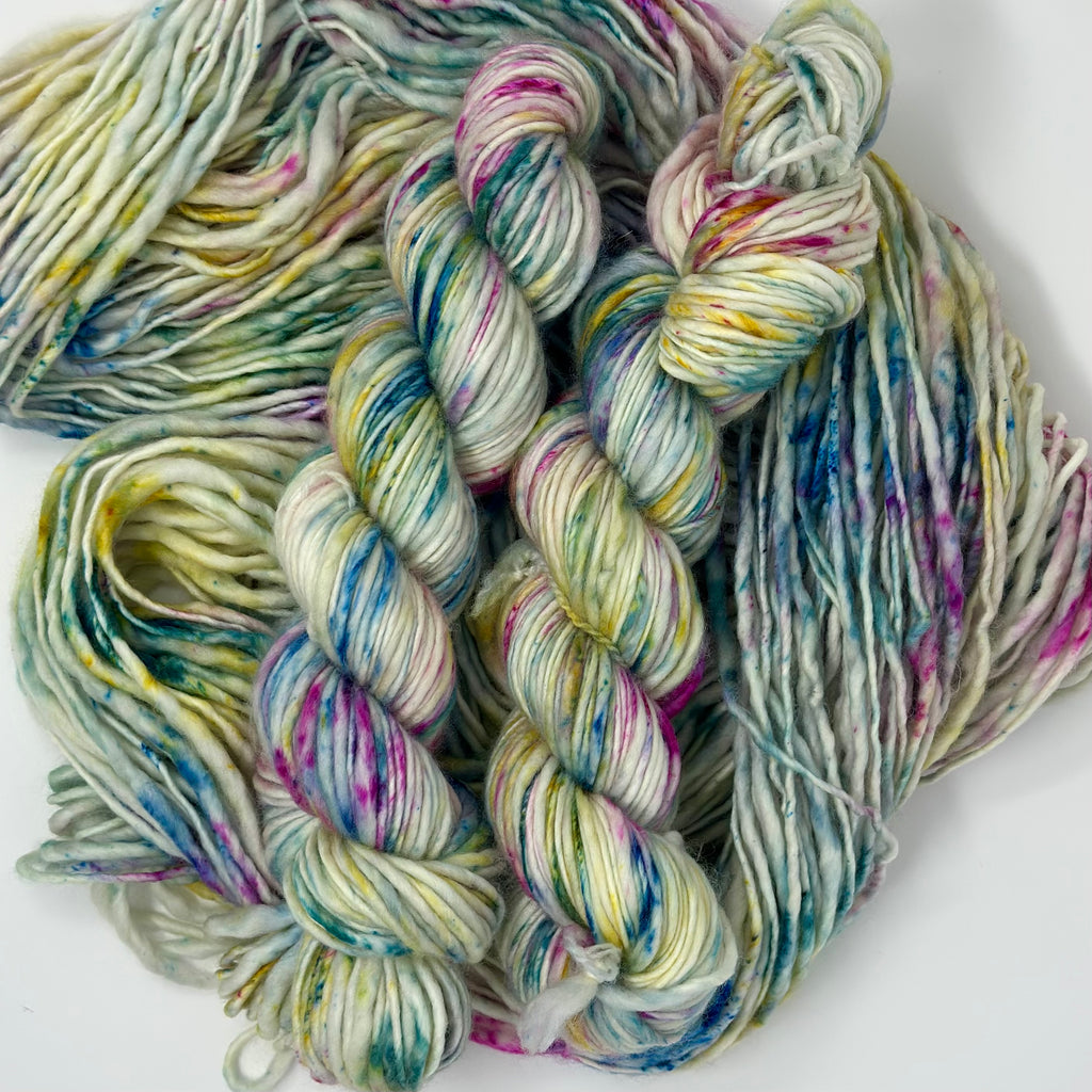 Superwash Bulky yarn in Baby Dino Egg