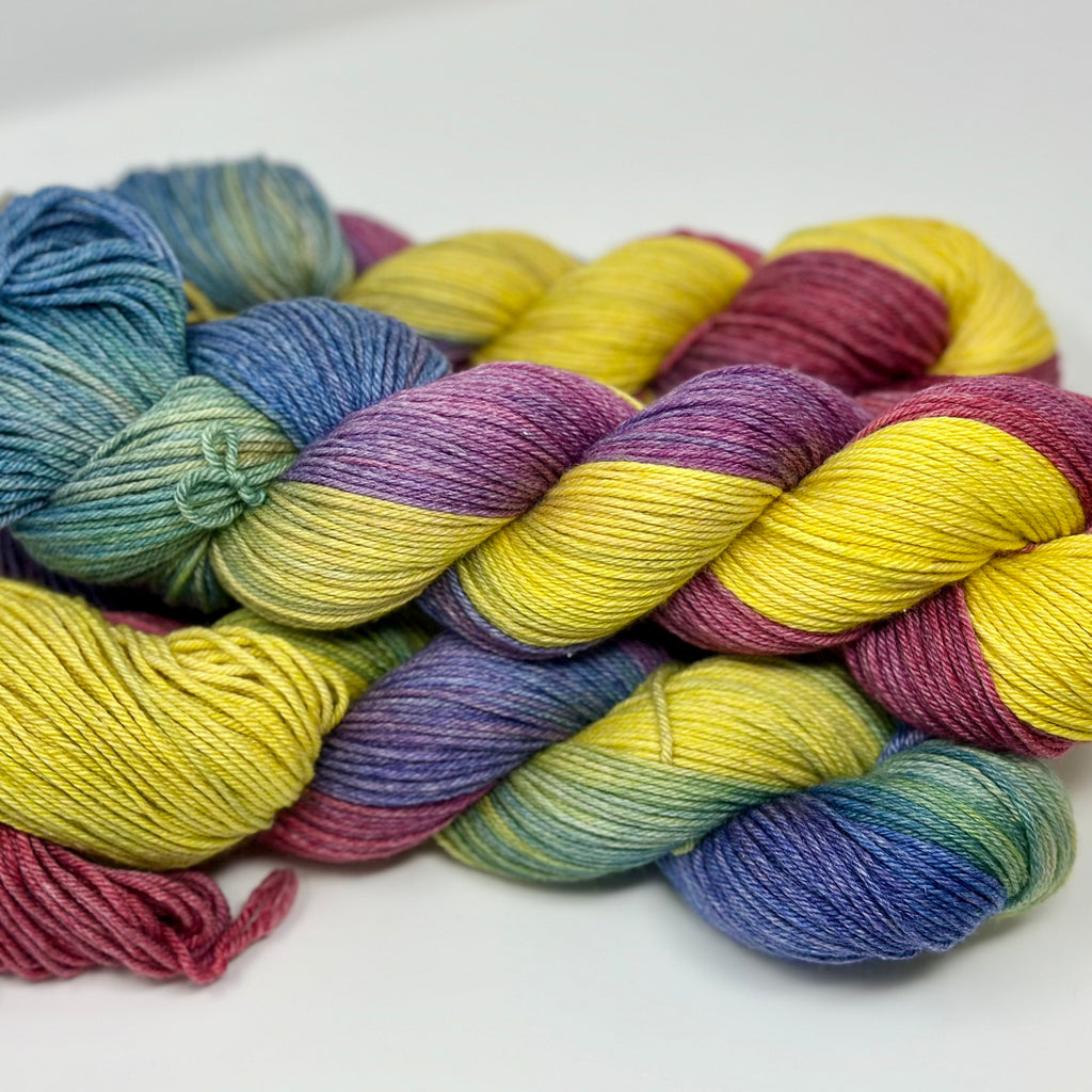 Summer Blend DK yarn in Tinder Troll