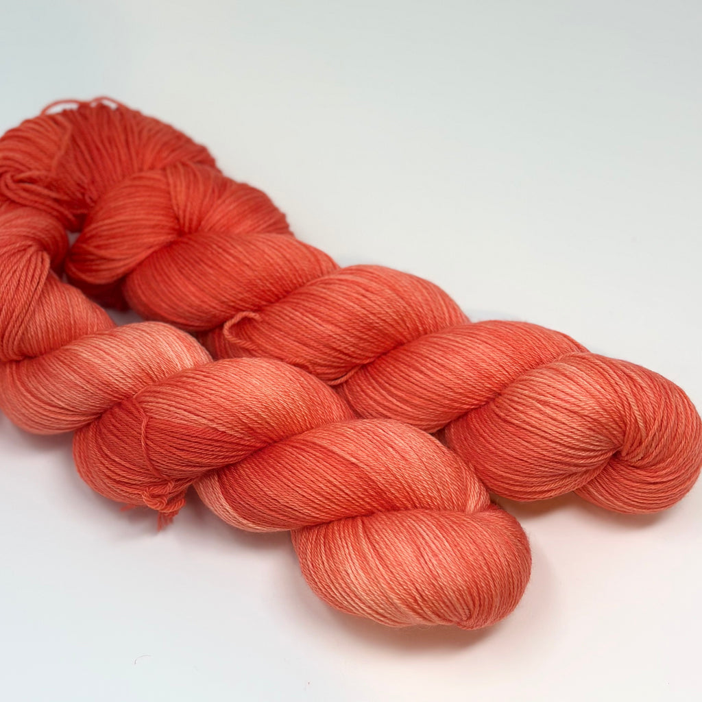 Luxe Sock yarn in Papaya