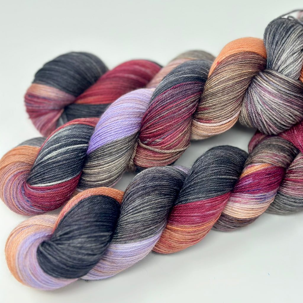 Luxe Sock yarn in Broken Promises